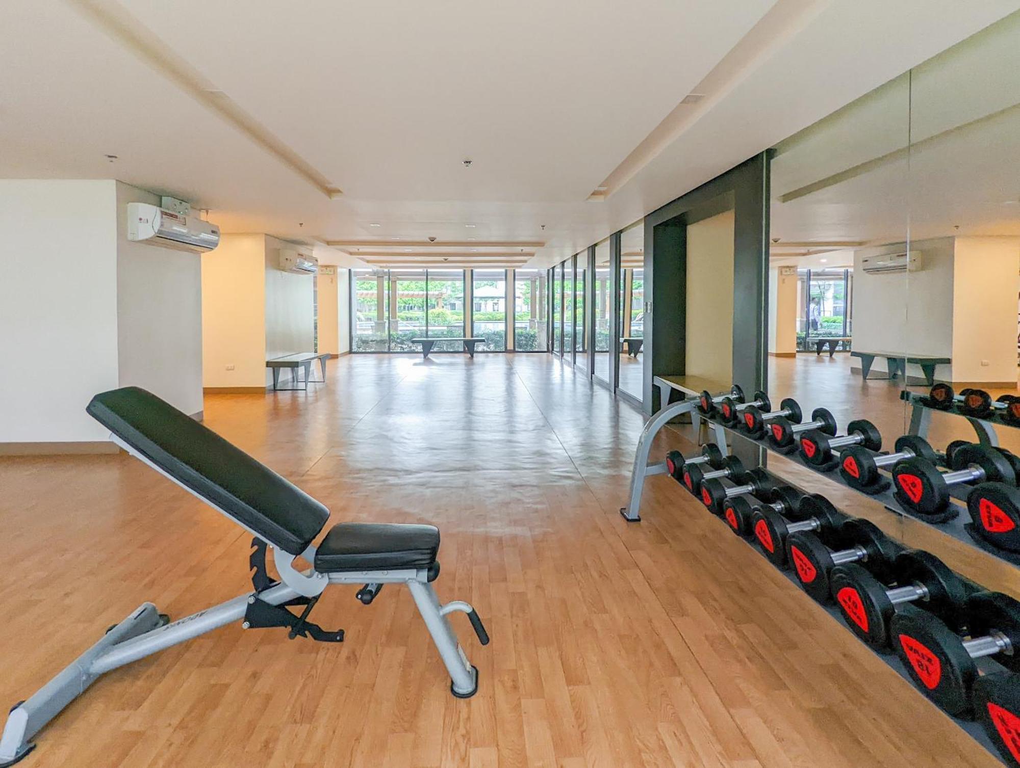 Studio Condo Naia Airport Terminal 3 Newport City Casino 마닐라 외부 사진