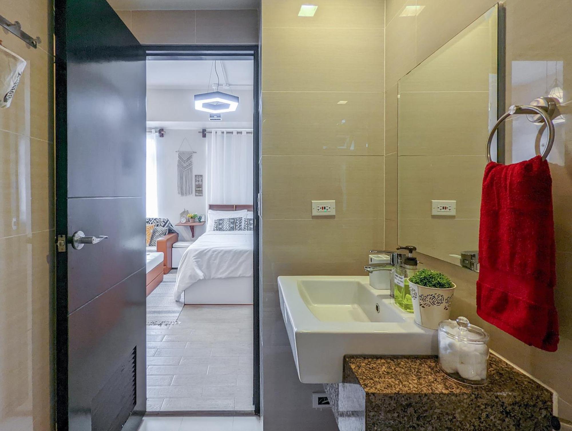 Studio Condo Naia Airport Terminal 3 Newport City Casino 마닐라 외부 사진